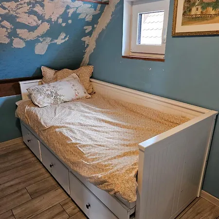 Relax By At Warmian-masurian 度假居