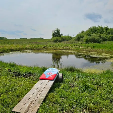 Relax By At Warmian-masurian 度假居 *